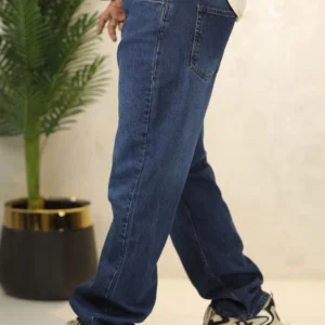 Loose Fit Jeans In Navy Blue